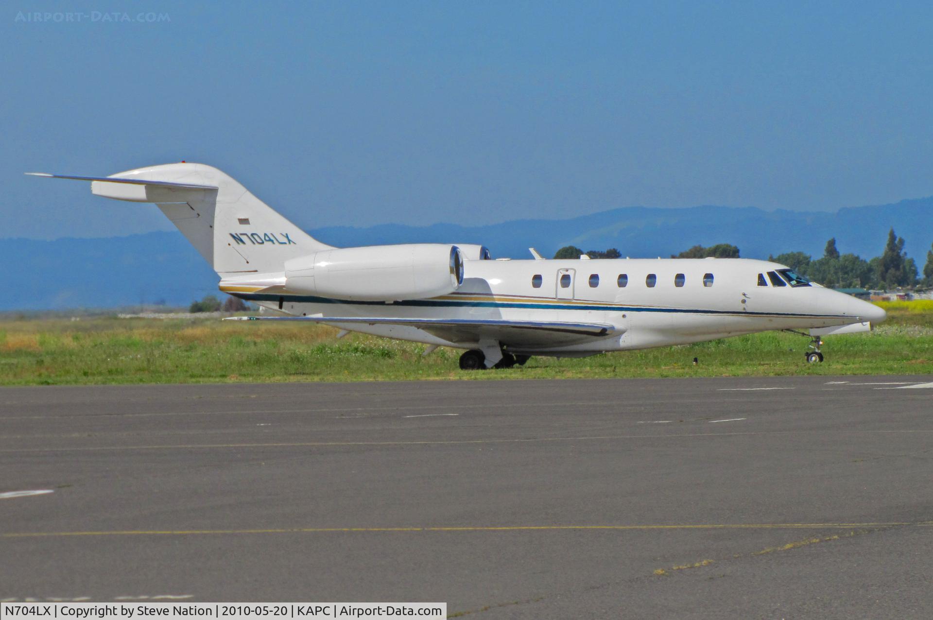 N704LX, 1999 Cessna 750 Citation X Citation X C/N 750-0091, Cessna 750 arriving from KSAT