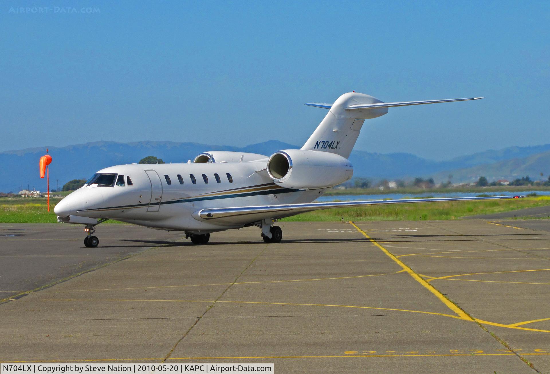 N704LX, 1999 Cessna 750 Citation X Citation X C/N 750-0091, Cessna 750 arriving from KSAT