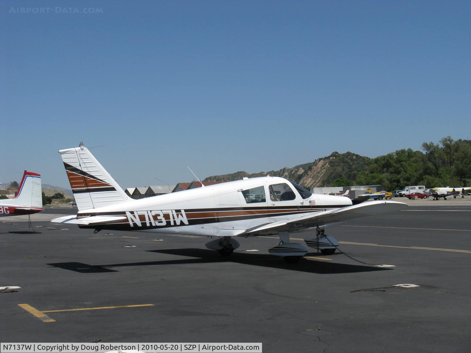 N7137W, 1962 Piper PA-28-180 C/N 28-939, 1962 Piper PA-28-180 CHEROKEE, Lycoming O&VO-360 180 Hp
