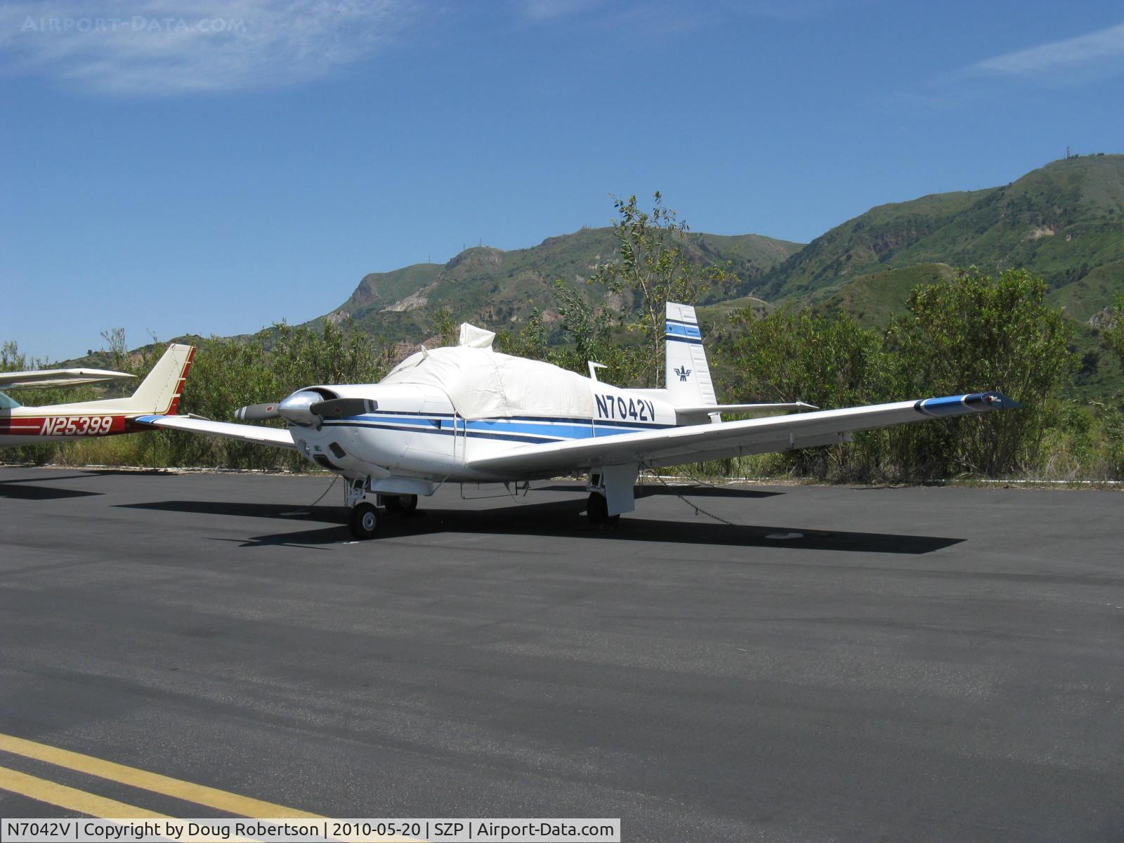 N7042V, 1976 Mooney M20F Executive C/N 22-1389, 1976 Mooney M20F EXECUTIVE, Lycoming IO-360-A&C 200 Hp