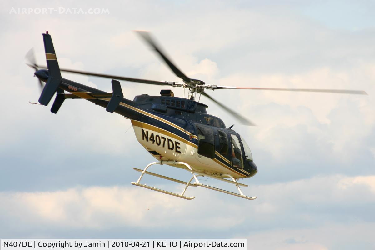 N407DE, Bell 407 C/N 53753, Departing after getting some fuel.