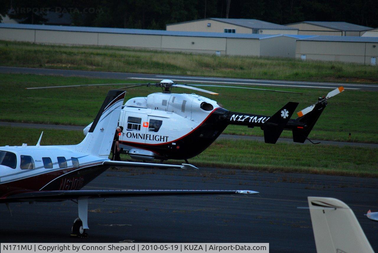 N171MU, Eurocopter-Kawasaki BK-117A-4 C/N 7138, BK 117