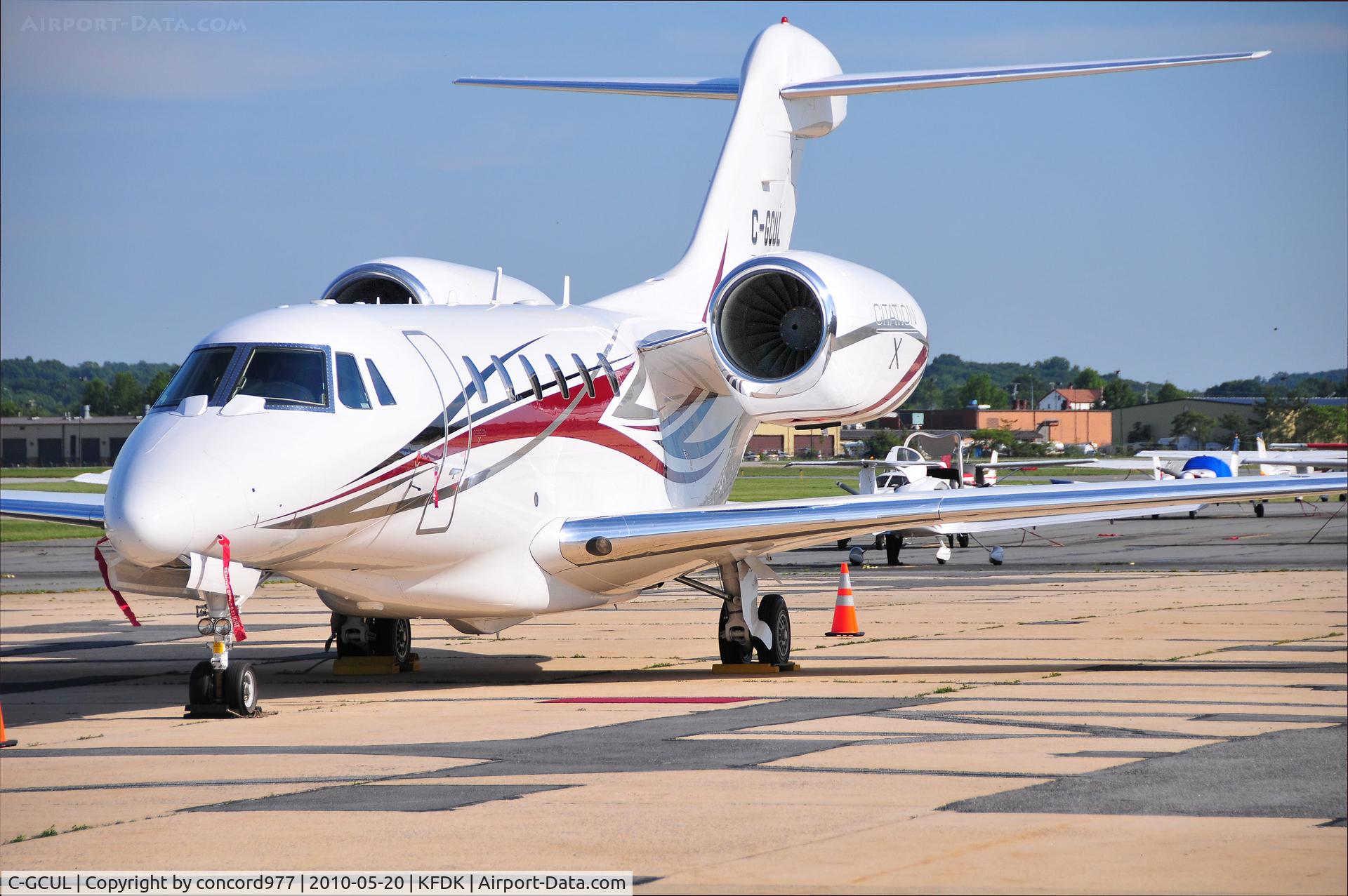 C-GCUL, 1999 Cessna 750 Citation X Citation X C/N 750-0090, Seen at KFDK on 5/20/2010.