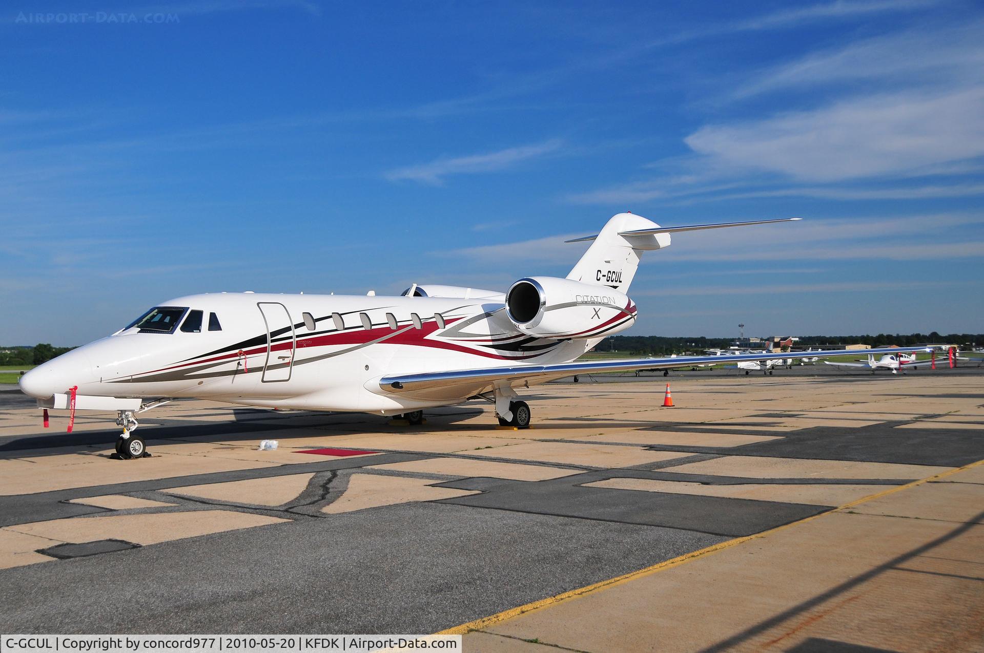 C-GCUL, 1999 Cessna 750 Citation X Citation X C/N 750-0090, Seen at KFDK on 5/20/2010.