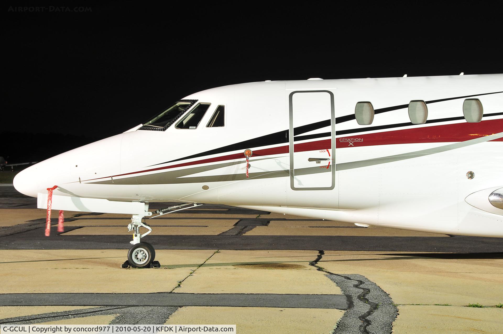 C-GCUL, 1999 Cessna 750 Citation X Citation X C/N 750-0090, Seen at KFDK on 5/20/2010.