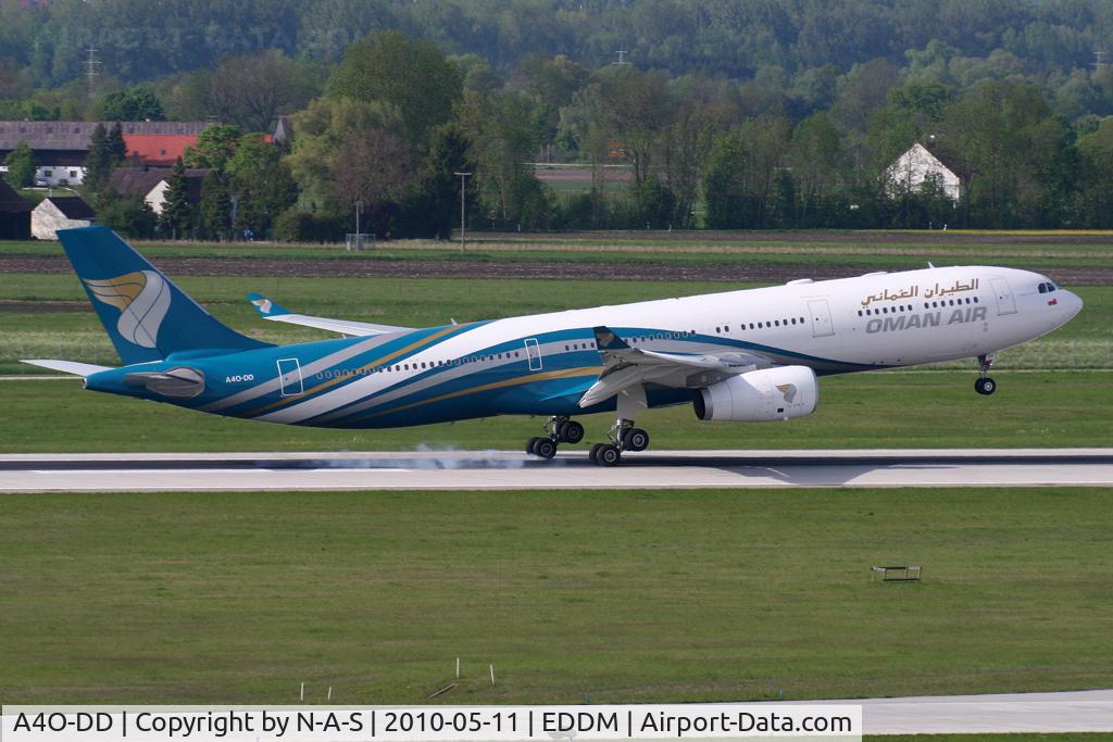 A4O-DD, 2009 Airbus A330-343X C/N 1063, Touchdown!
