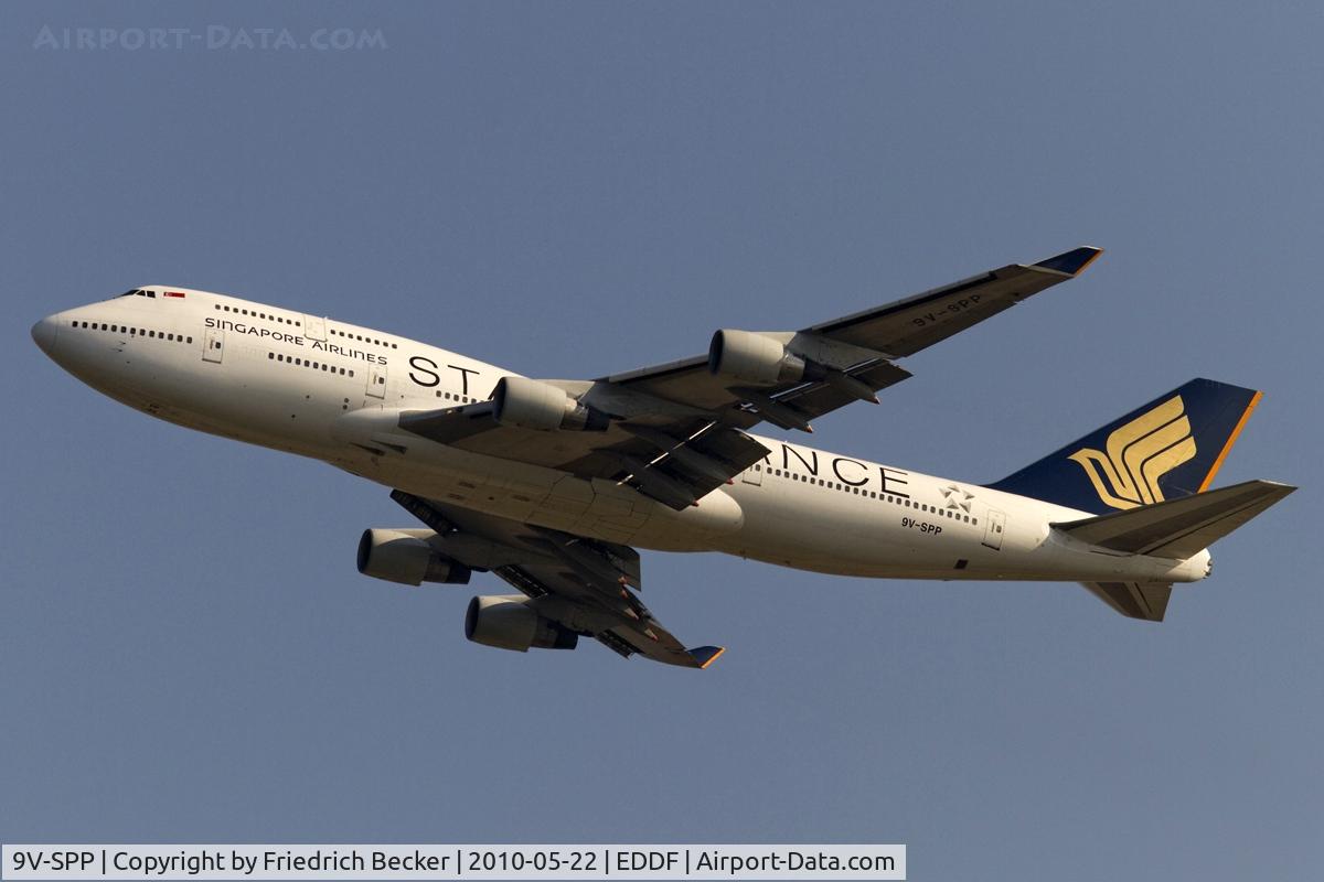 9V-SPP, 2001 Boeing 747-412 C/N 28029, departure via RW25R