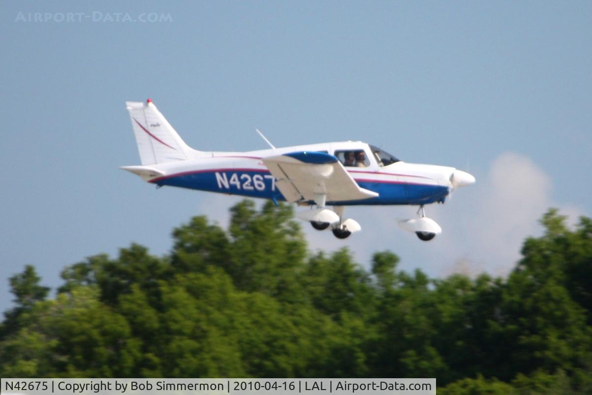 N42675, 1974 Piper PA-28-180 C/N 28-7405165, Arriving at Lakeland, FL during Sun N Fun 2010.