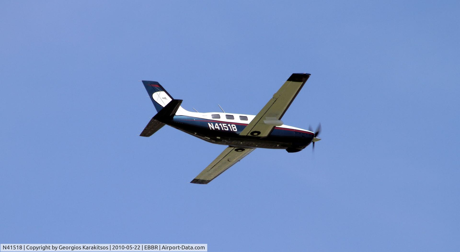 N41518, Piper PA-28-235 Cherokee Pathfinder C/N 28-7410062, Brussels Airport RWY 07R