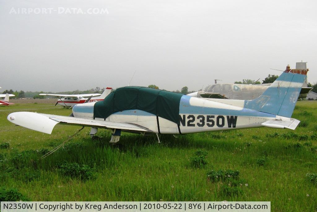 N2350W, 1966 Beech A23A C/N M-948, Tied down at 8Y6.