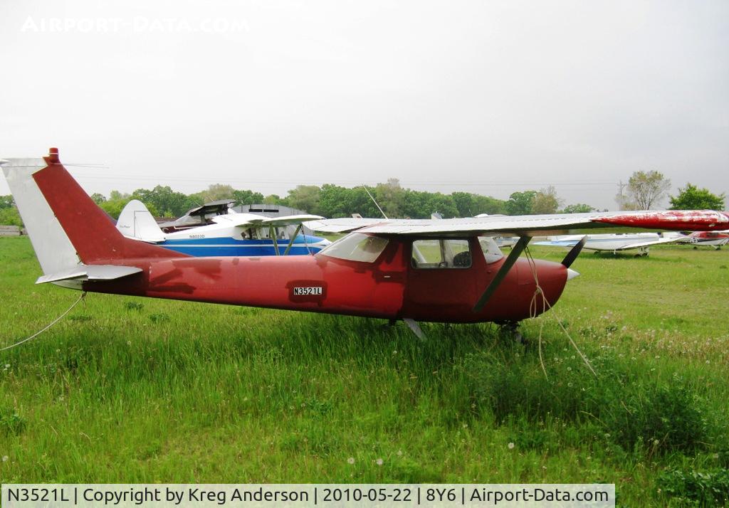 N3521L, 1965 Cessna 150F C/N 15062321, Tied down at 8Y6.
