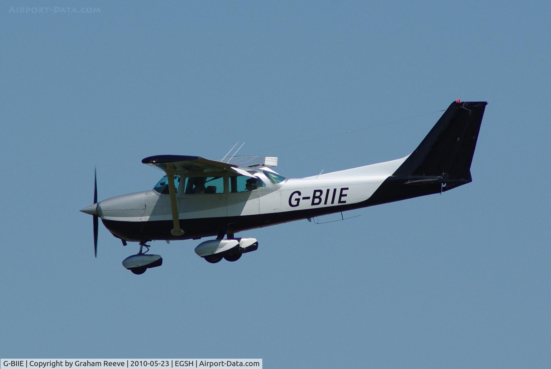 G-BIIE, 1980 Reims F172P Skyhawk C/N 2051, Landing at Norwich.