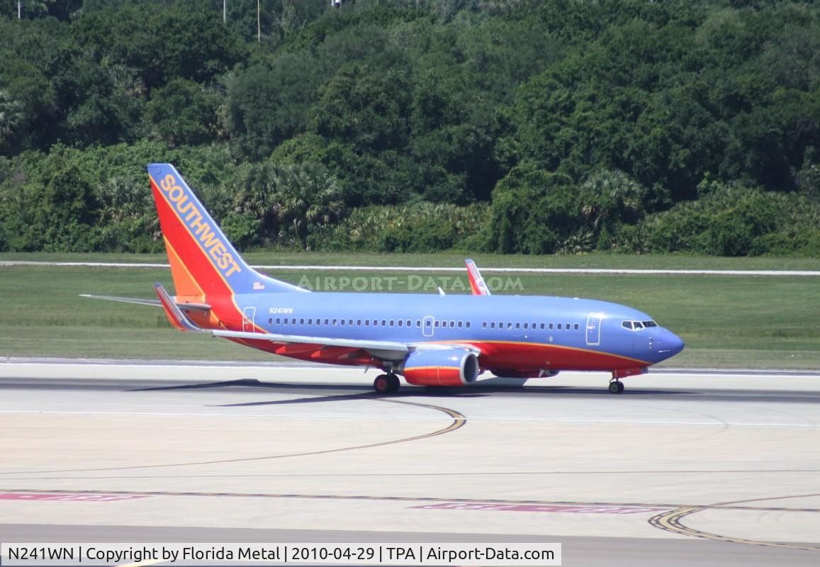 N241WN, 2006 Boeing 737-7H4 C/N 32504, Southwest 737-700
