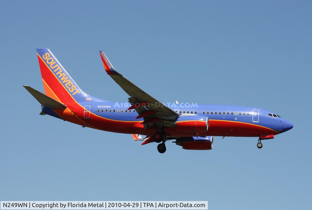 N249WN, 2006 Boeing 737-7H4 C/N 34951, Southwest 737-700