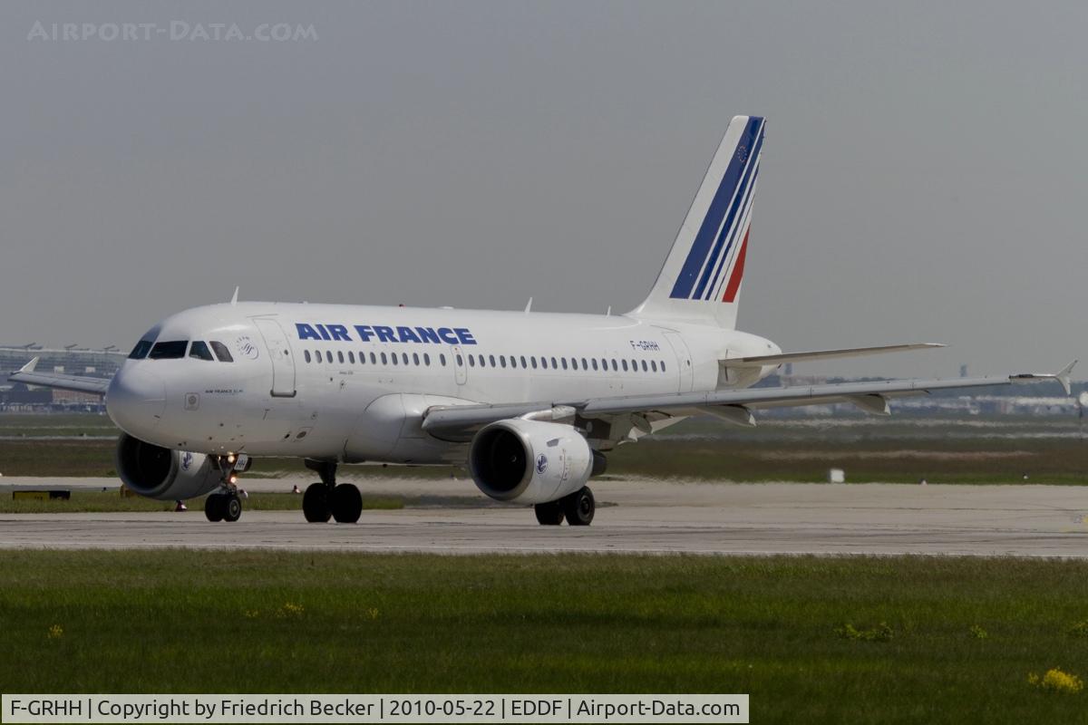 F-GRHH, 1999 Airbus A319-111 C/N 1151, line up RW18W