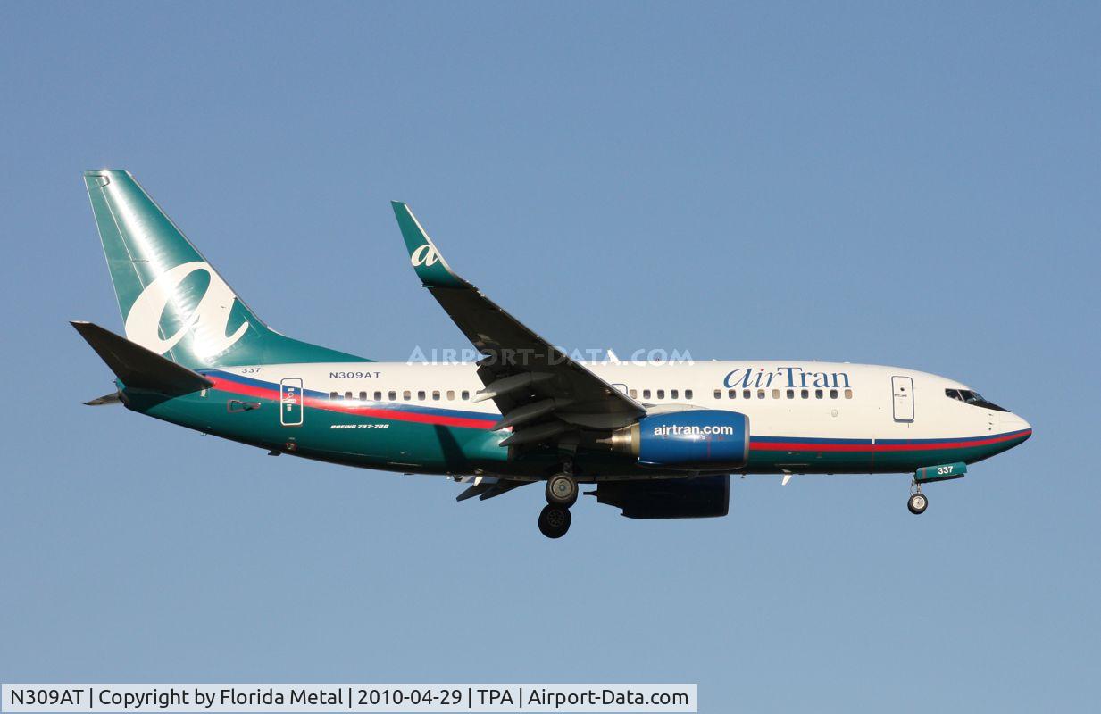N309AT, 2006 Boeing 737-7BD C/N 33929, Southwest 737-700