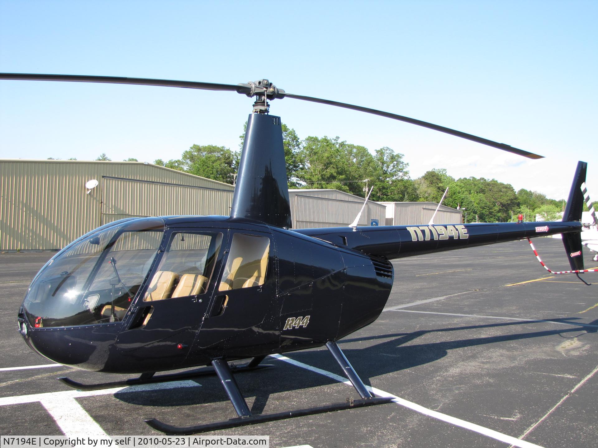 N7194E, 1999 Robinson R44 Astro C/N 0639, Robinson R44 Astro