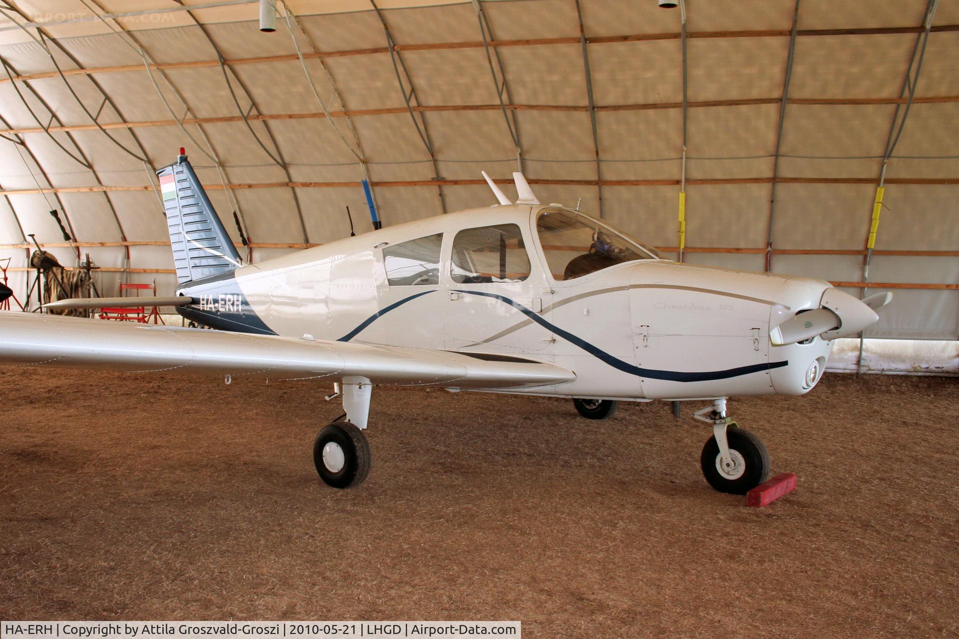 HA-ERH, 1968 Piper PA-28-140 Cherokee Cruiser C/N 28-24386, Gödöllö Airport, Hungary
