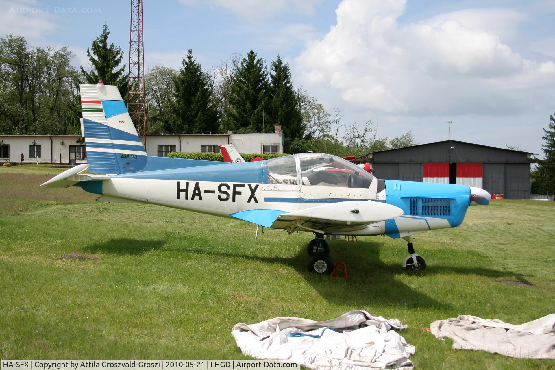 HA-SFX, 1981 Zlin Z-142 C/N 0243, Gödöllö Airport, Hungary