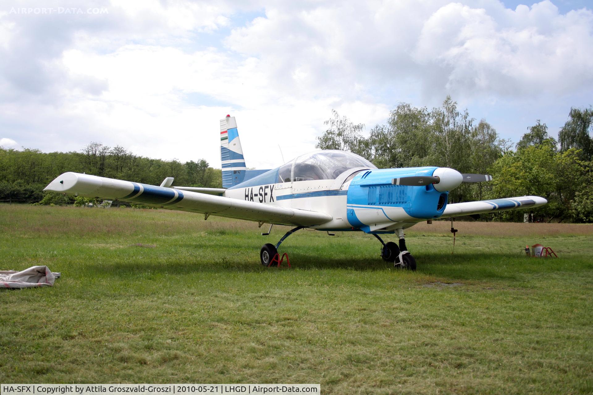 HA-SFX, 1981 Zlin Z-142 C/N 0243, Gödöllö Airport, Hungary