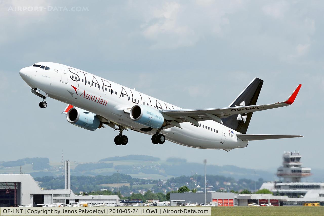 OE-LNT, 2006 Boeing 737-8Z9 C/N 33834, Star Alliance (Austrian Airlines)Boeing B737-8Z9 after take-off in LOWL/LNZ