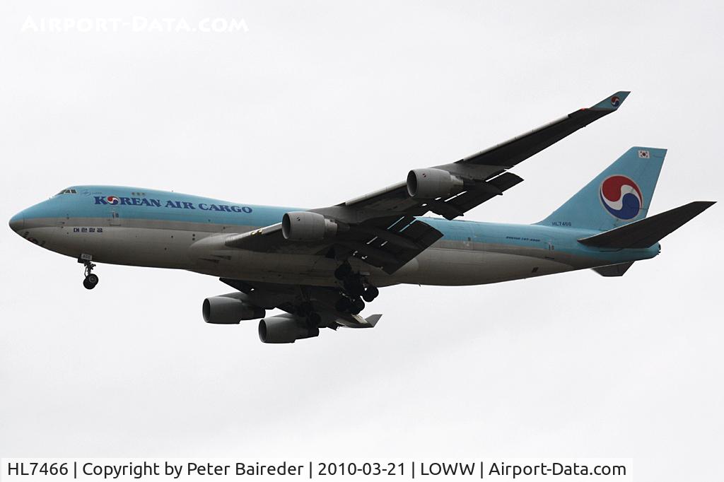 HL7466, 2001 Boeing 747-4B5F/SCD C/N 26413, Korean Air Cargo Boeing 747-4B5F(SCD)