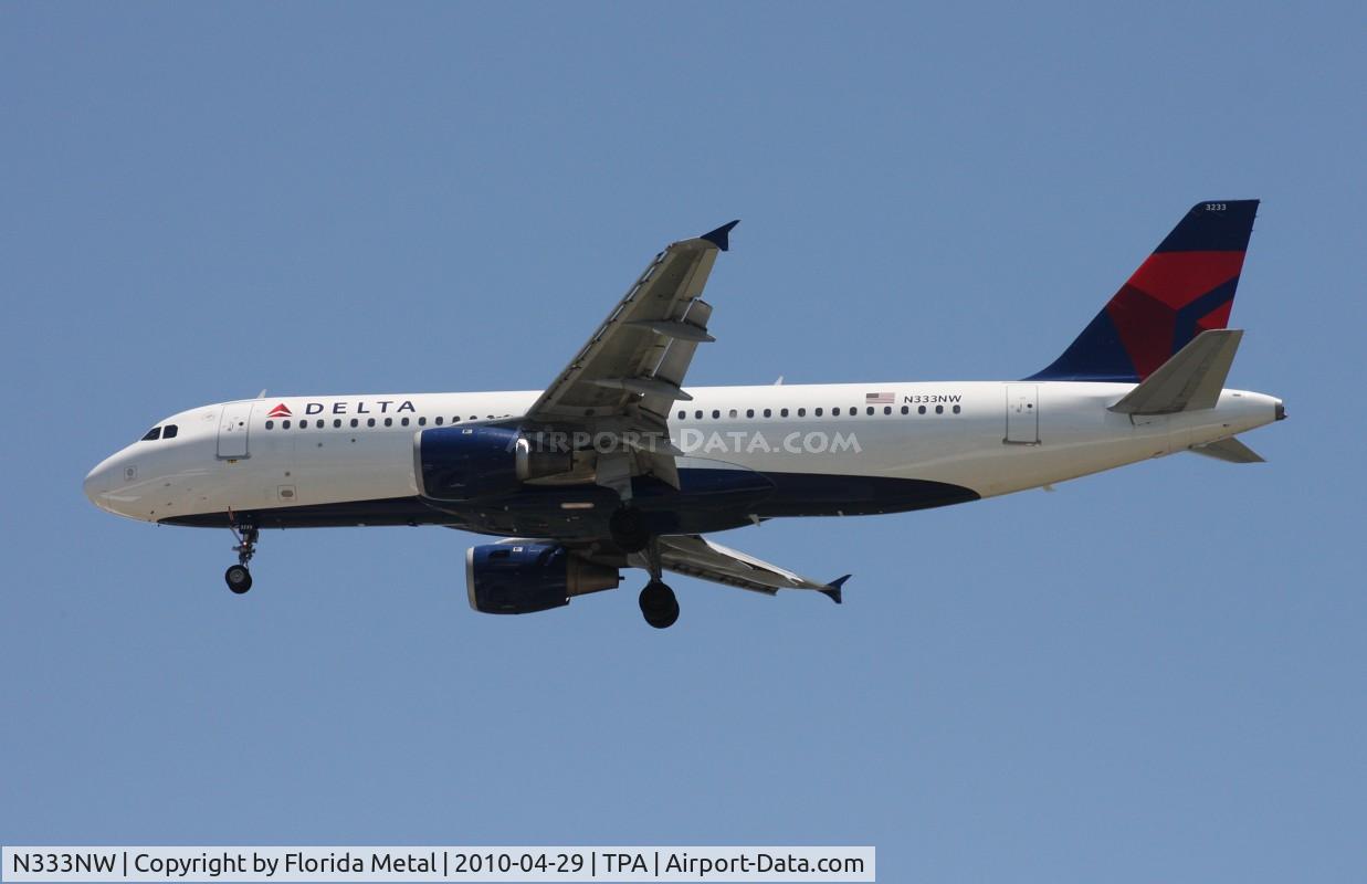 N333NW, 1992 Airbus A320-211 C/N 329, Delta A320