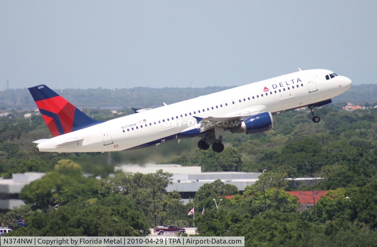 N374NW, 2001 Airbus A320-212 C/N 1646, Delta A320