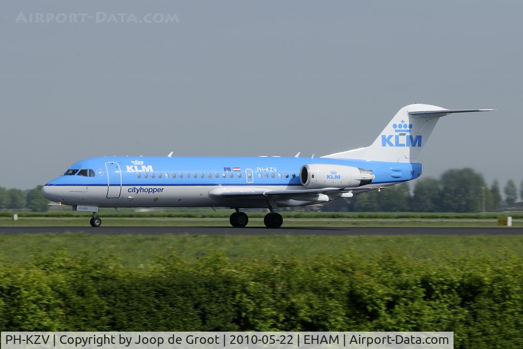 PH-KZV, 1995 Fokker 70 (F-28-0070) C/N 11556, schiphol departure
