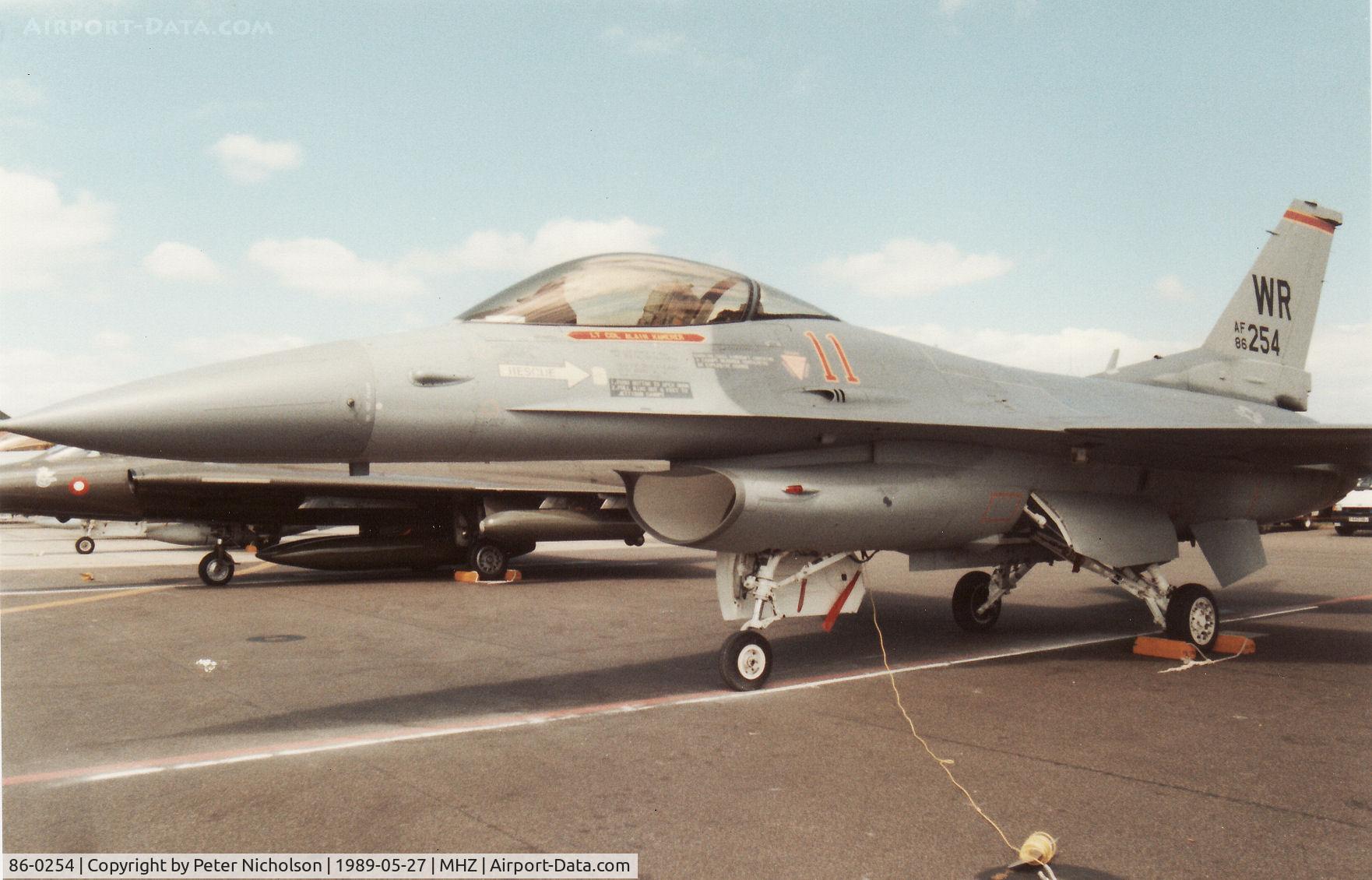 86-0254, 1986 General Dynamics F-16C Fighting Falcon C/N 5C-360, F-16C Falcon of 527th Aggressor Squadron/81st Tactical Fighter Wing on display at the 1989 RAF Mildenhall Air Fete.