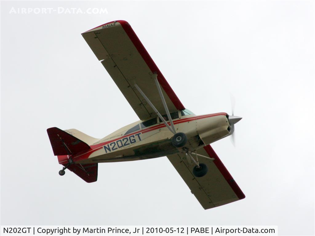 N202GT, Maule M-7-235 Super Rocket C/N 4111C, Renfro Alaskan Adventures landing Bethel
