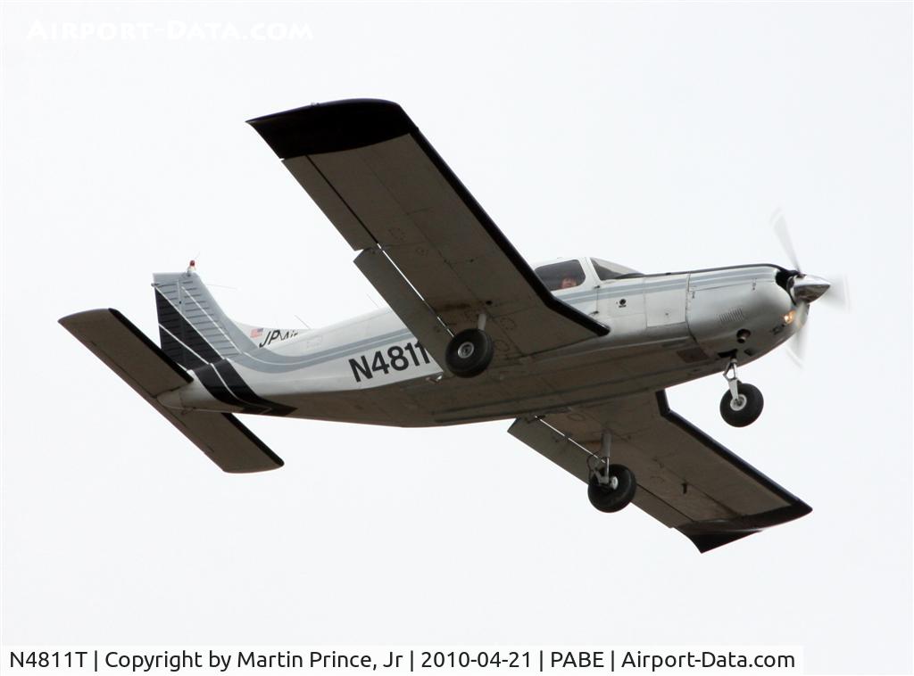 N4811T, 1972 Piper PA-32-300 Cherokee Six C/N 32-7240086, JP Air landing 18