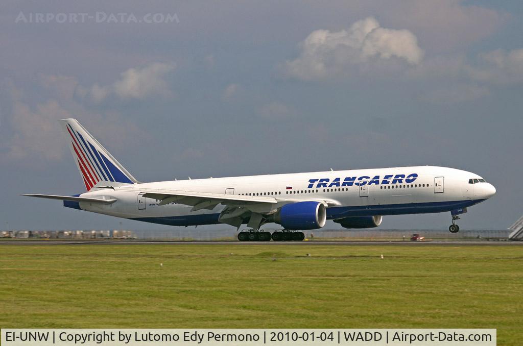 EI-UNW, 1999 Boeing 777-222 C/N 30214, Transaero