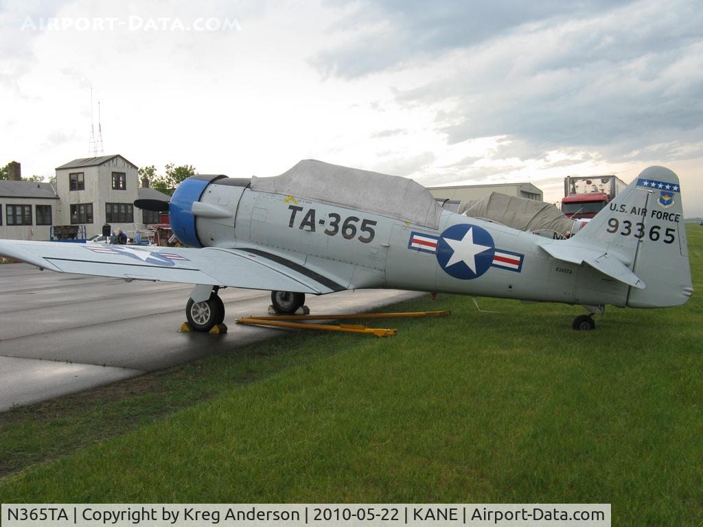 N365TA, 1951 North American T-6G Texan C/N 168-479, At Blaine Aviation Weekend 2010.