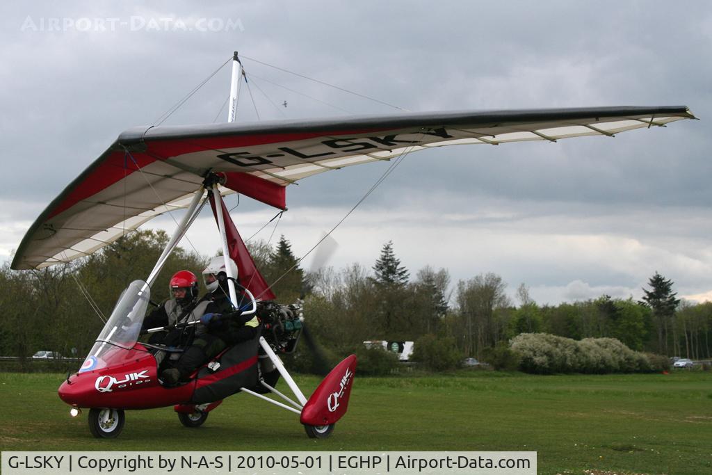 G-LSKY, 2005 P&M Aviation Pegasus Quik C/N 8119, Micro trade fair 2010