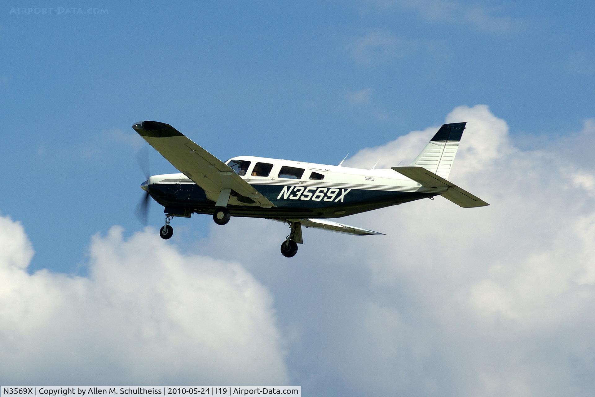 N3569X, 1979 Piper PA-32R-301 C/N 32R-8013030, 1979 PA32R-301