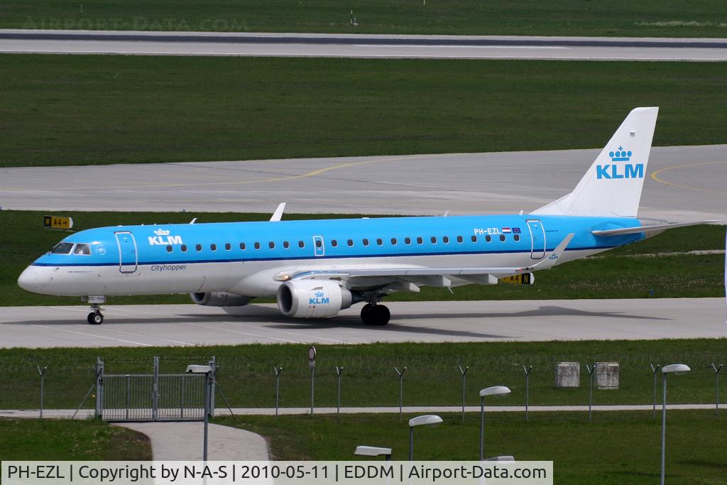 PH-EZL, 2010 Embraer 190LR (ERJ-190-100LR) C/N 19000334, Heading back to AMS