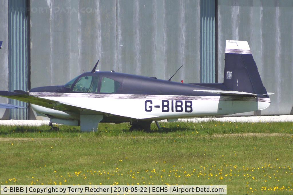 G-BIBB, 1964 Mooney M20C Ranger C/N 2803, 1964 Mooney Aircraft Corporation MOONEY M20C at Henstridge Airfield