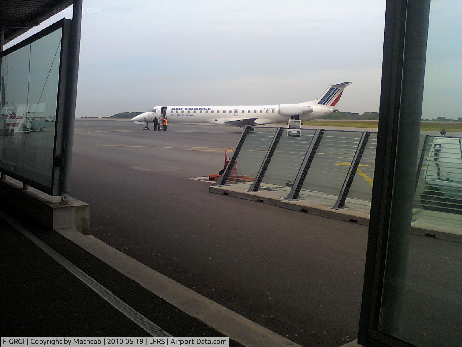 F-GRGI, 1999 Embraer EMB-145EU (ERJ-145EU) C/N 145152, Embraer ERJ-145EU
