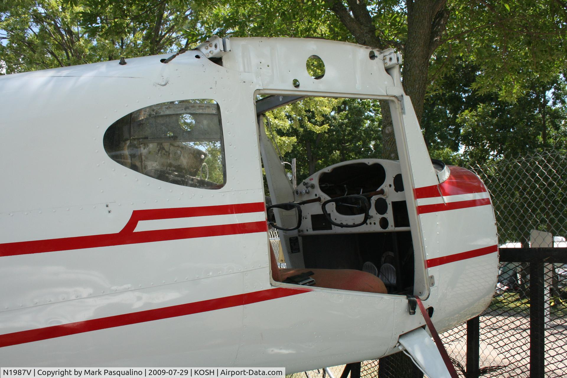 N1987V, 1947 Cessna 120 C/N 14198, Cessna 120