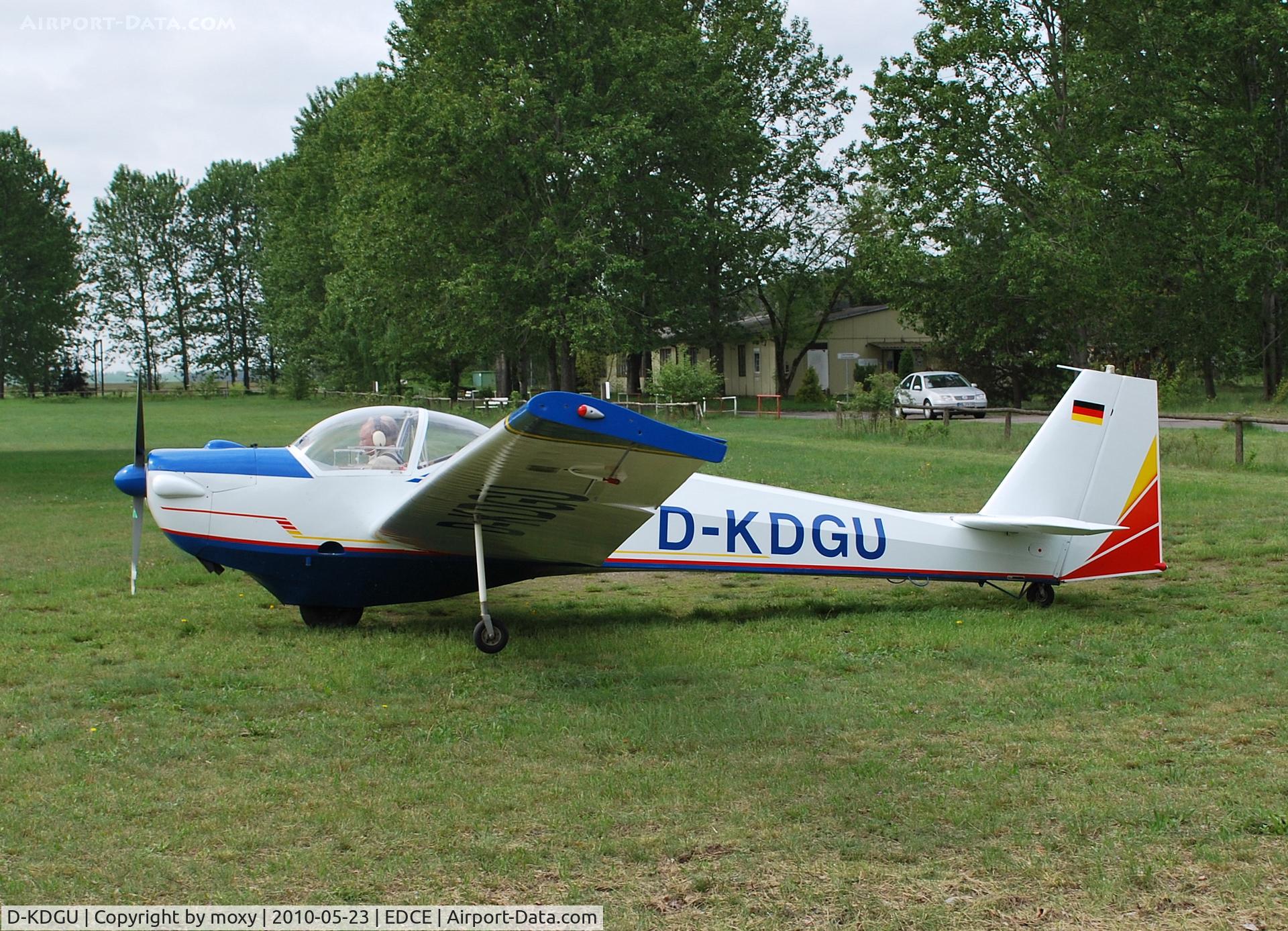 D-KDGU, Scheibe SF-25C Falke C/N Not found D-KDGU, Scheibe SF-25C Falke at Eggersdorf, Eastern Germany.