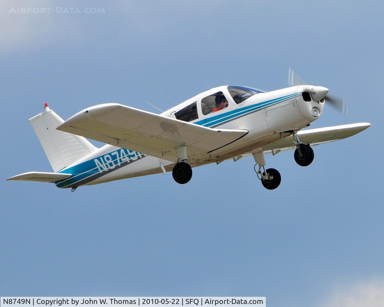 N8749N, 1969 Piper PA-28-140 C/N 28-25569, Virginia Regional Fly-In at Suffolk