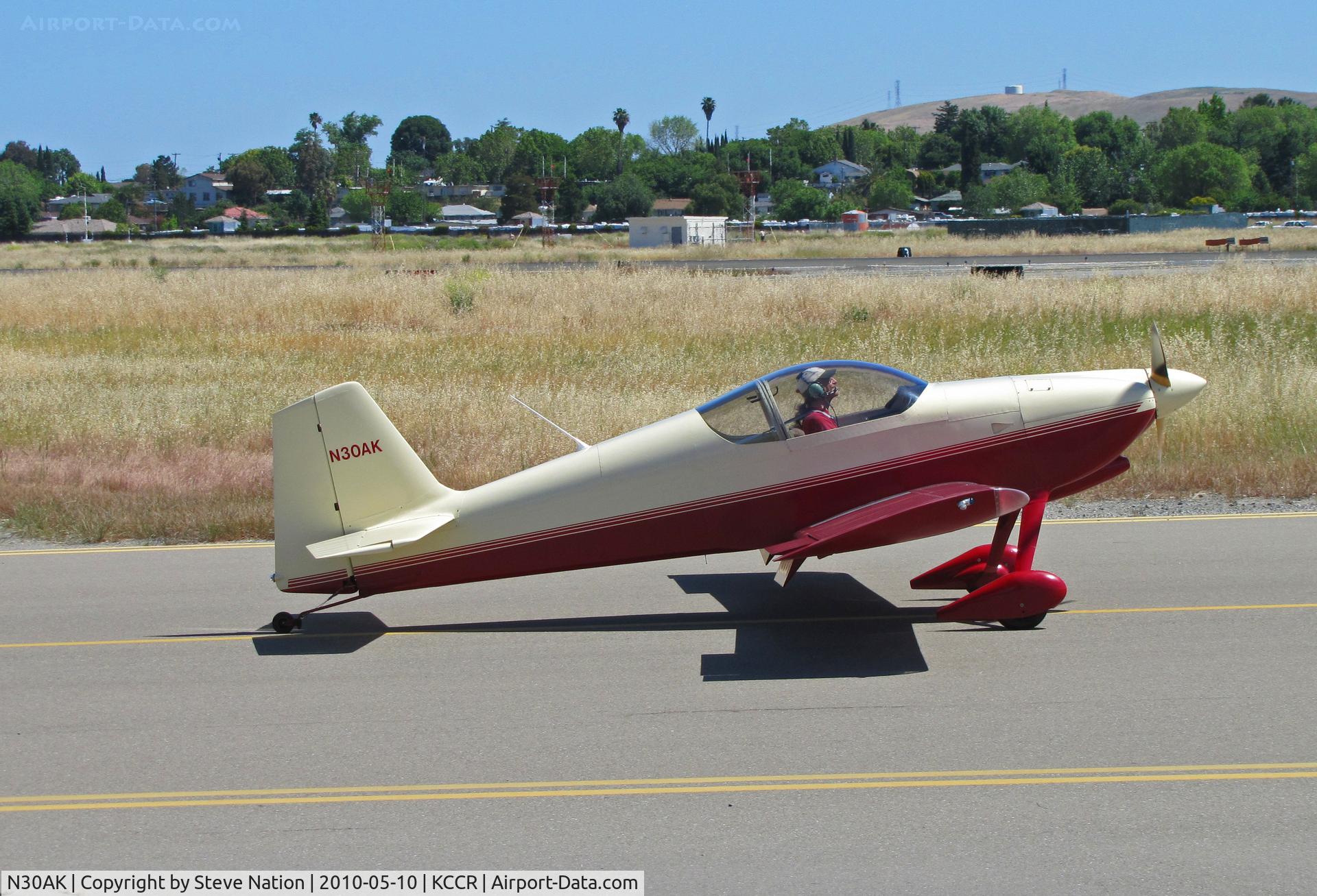 N30AK, 1996 Vans RV-6 C/N 21153, 1996 R Swanson RV-6 taxying to hangar after shooting touch & goes