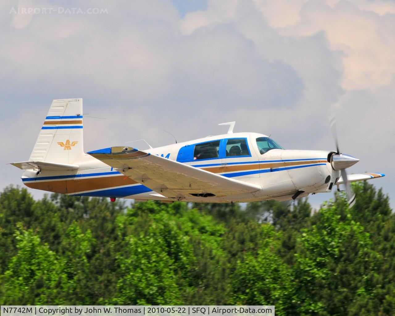 N7742M, 1974 Mooney M20C Ranger C/N 20-0011, Virginia Regional Fly-In at Suffolk