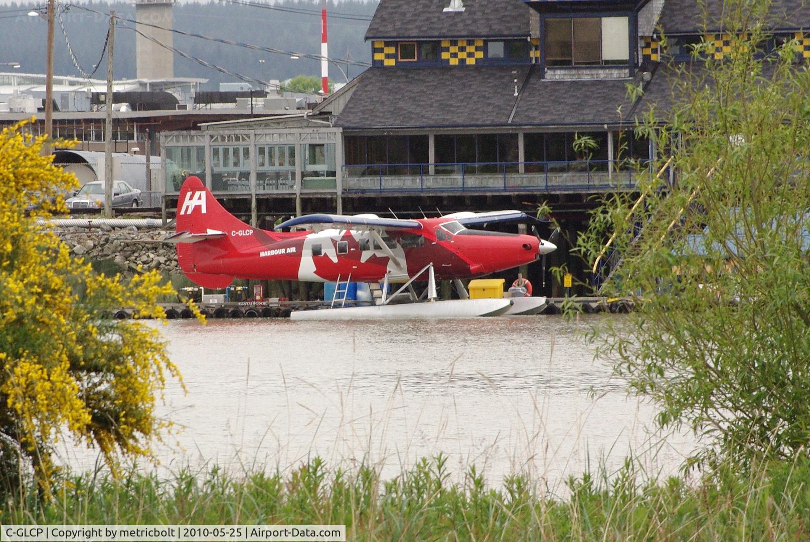 C-GLCP, 1961 De Havilland Canada DHC-3T Vazar Turbine Otter C/N 422, At the Harbour Air terminal