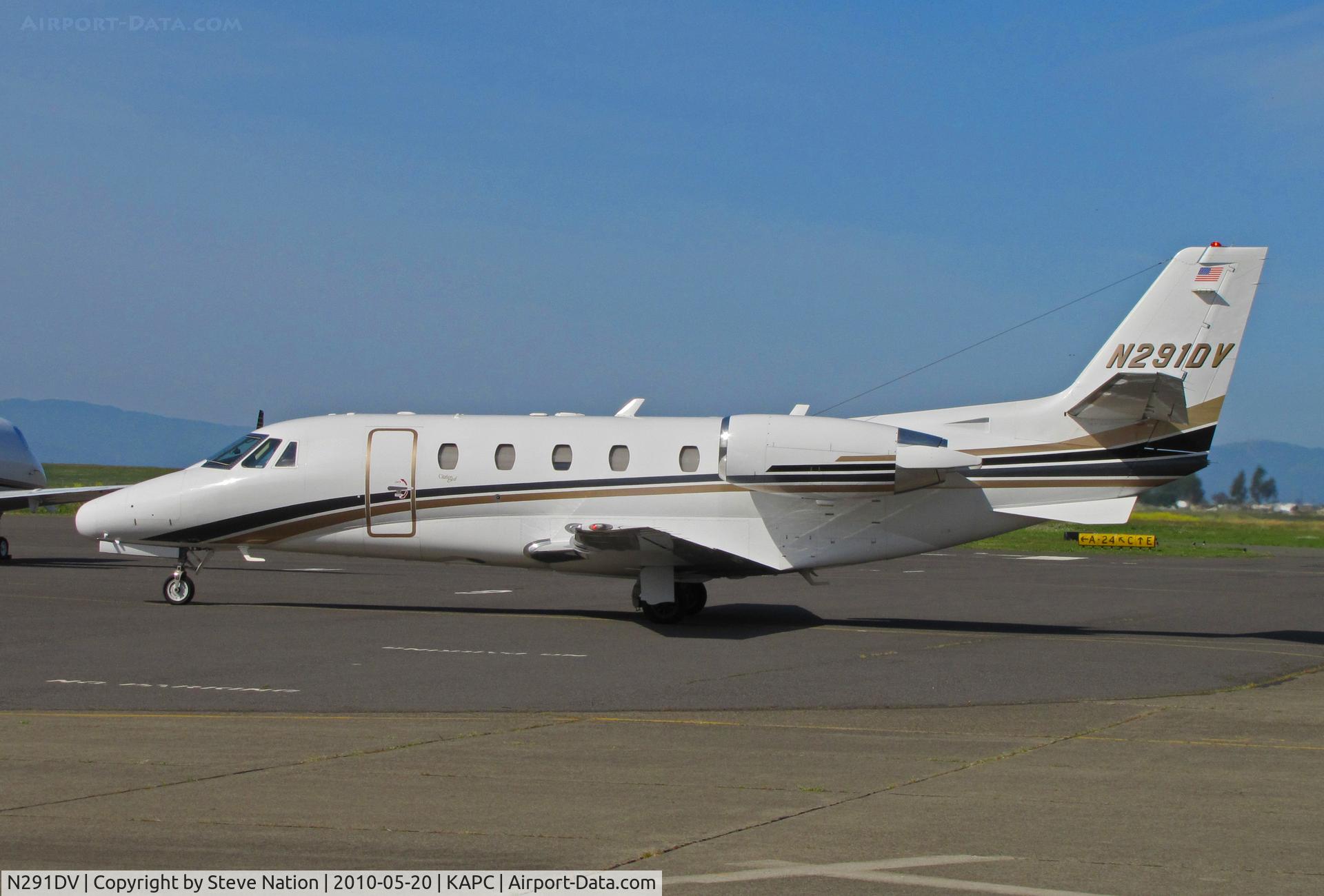 N291DV, 2001 Cessna 560XL C/N 560-5146, 2001 Cessna 560XL arriving KAPC from KSNA