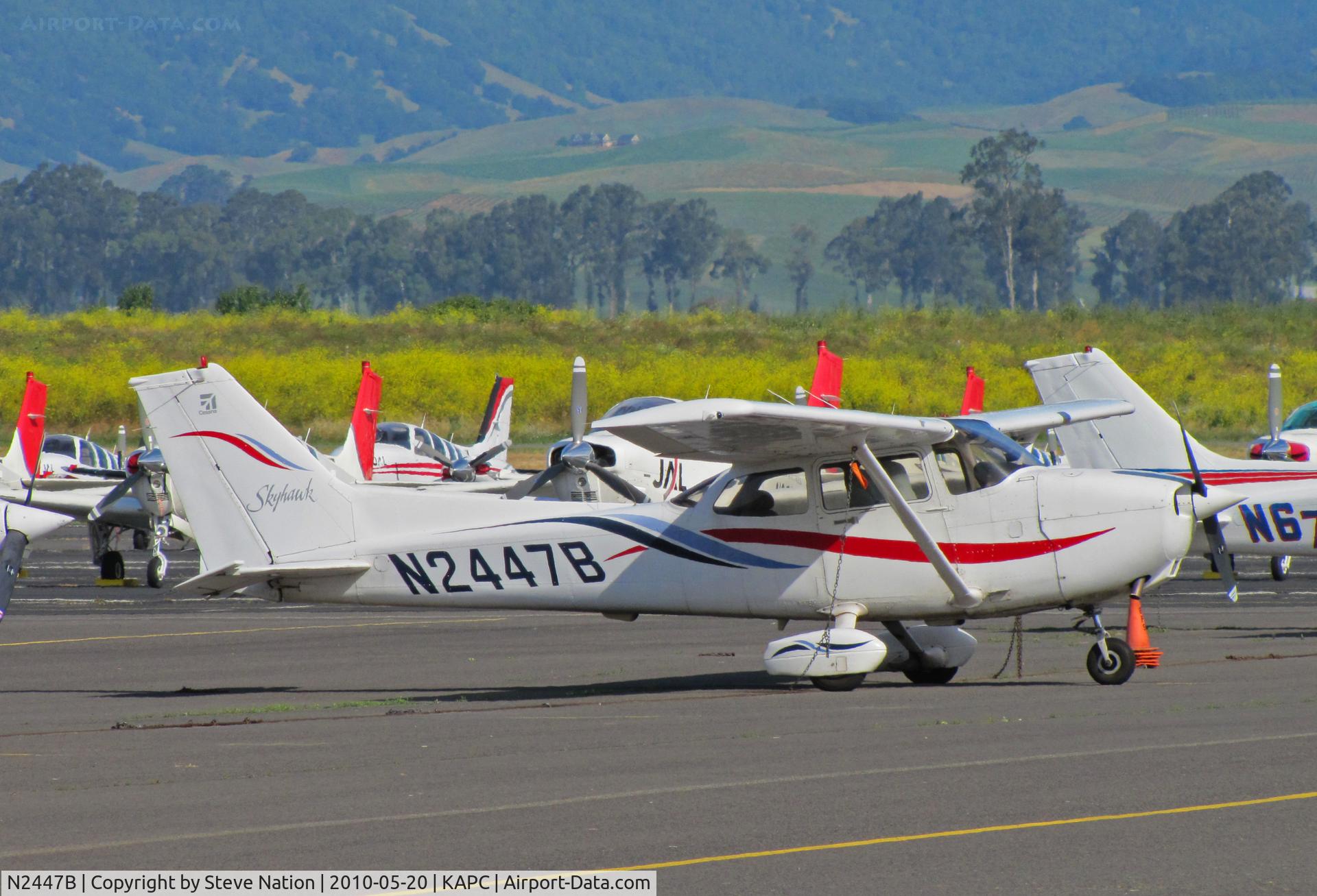 N2447B, 1999 Cessna 172R C/N 17280801, 1999 Cessna 172R visting Napa, CA