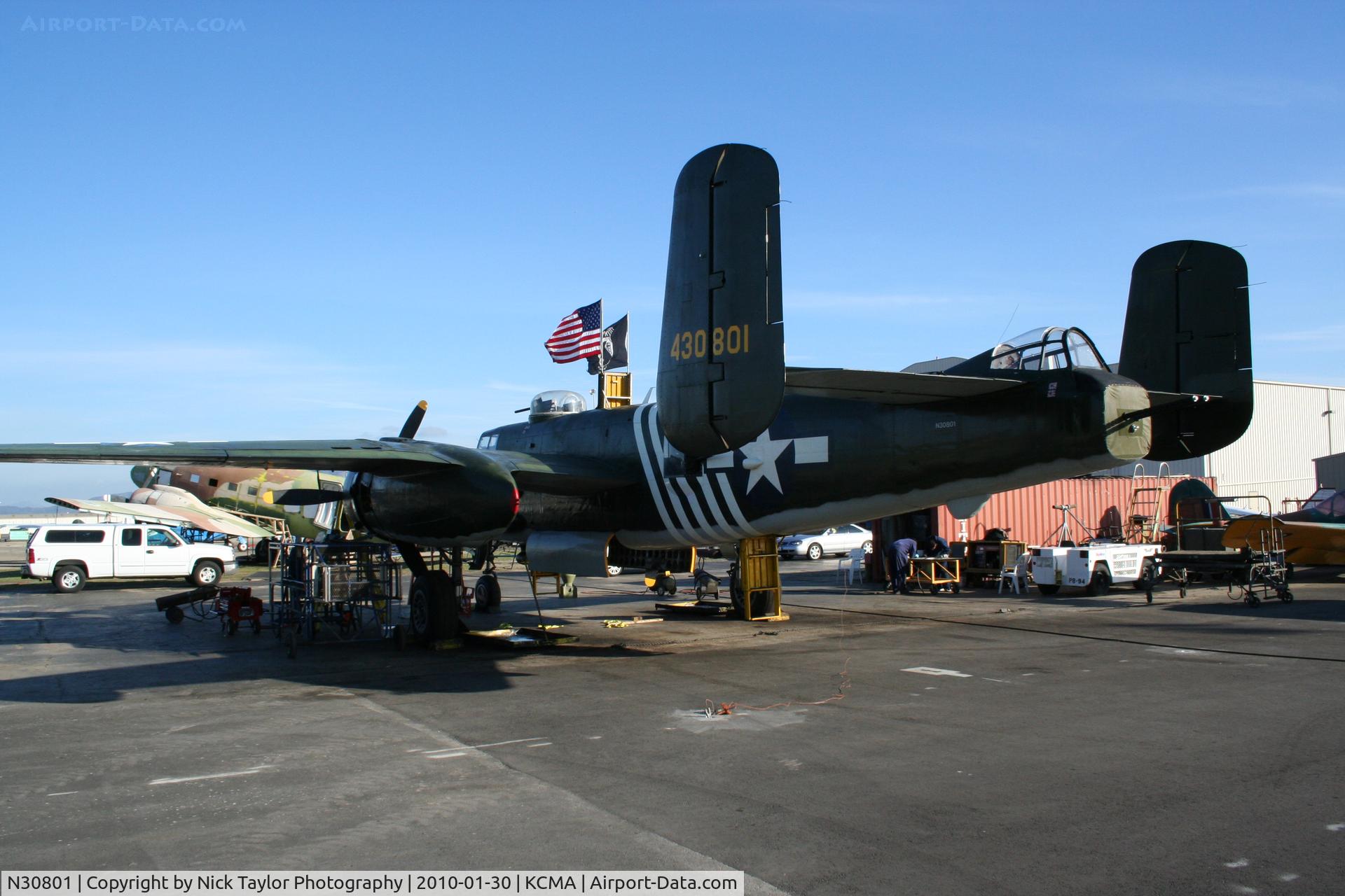 N30801, 1944 North American TB-25N Mitchell C/N 108-34076, Being worked on
