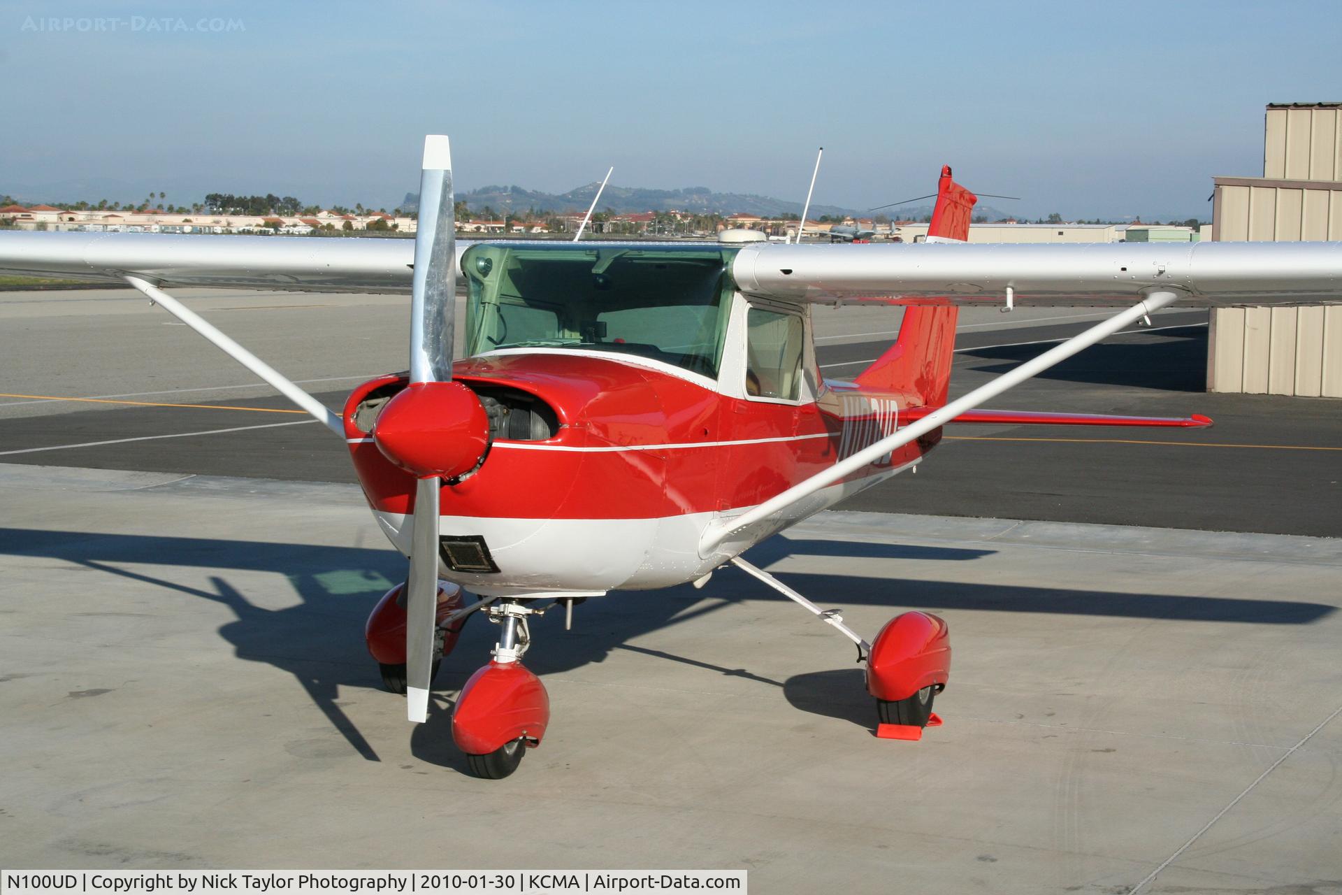 N100UD, Cessna 150 C/N 15070071, Parked at the FBO