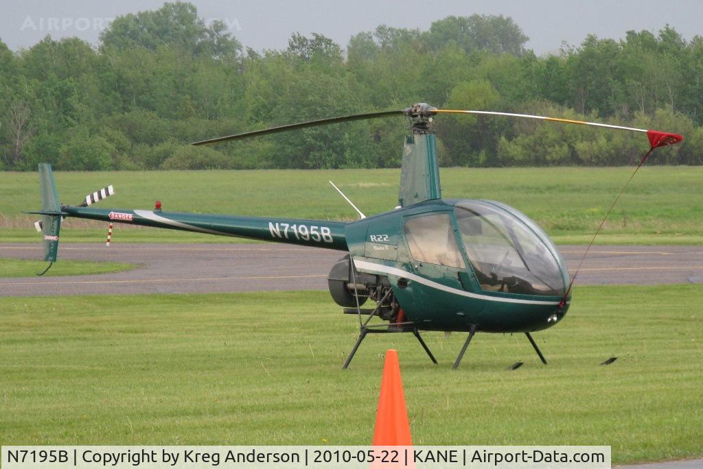 N7195B, 2001 Robinson R22 Beta II C/N 3159, At Blaine Aviation Weekend 2010.